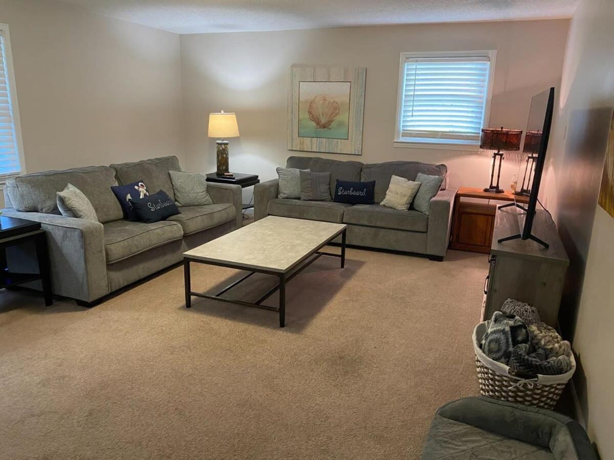 2Br Pet Friendly Home In Sneads Ferry With Parking Bagian luar foto