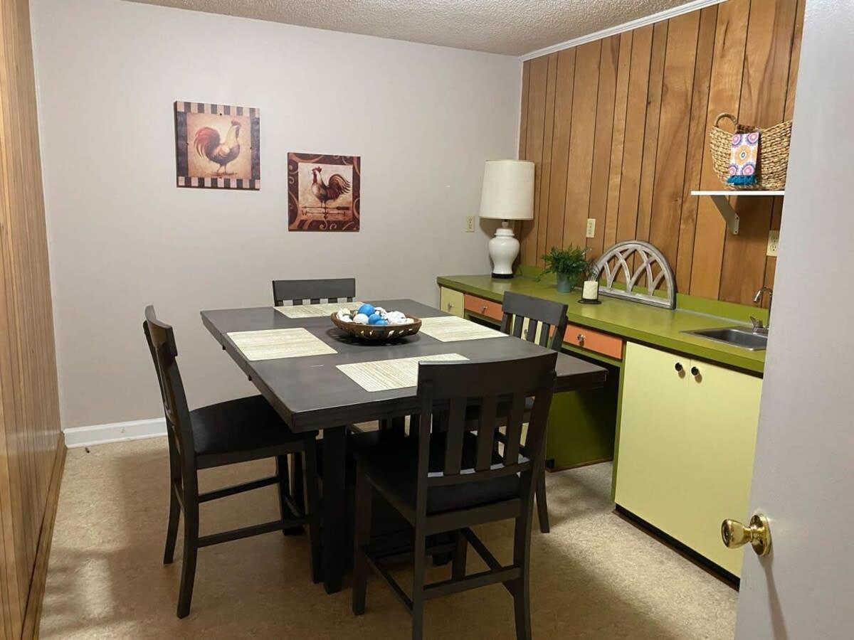2Br Pet Friendly Home In Sneads Ferry With Parking Bagian luar foto