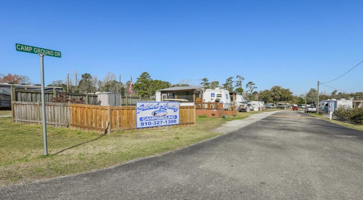2Br Pet Friendly Home In Sneads Ferry With Parking Bagian luar foto