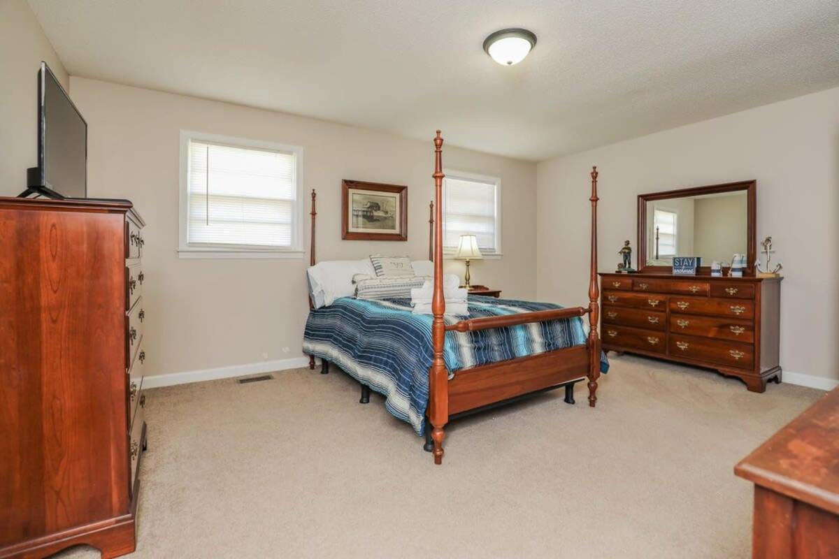 2Br Pet Friendly Home In Sneads Ferry With Parking Bagian luar foto