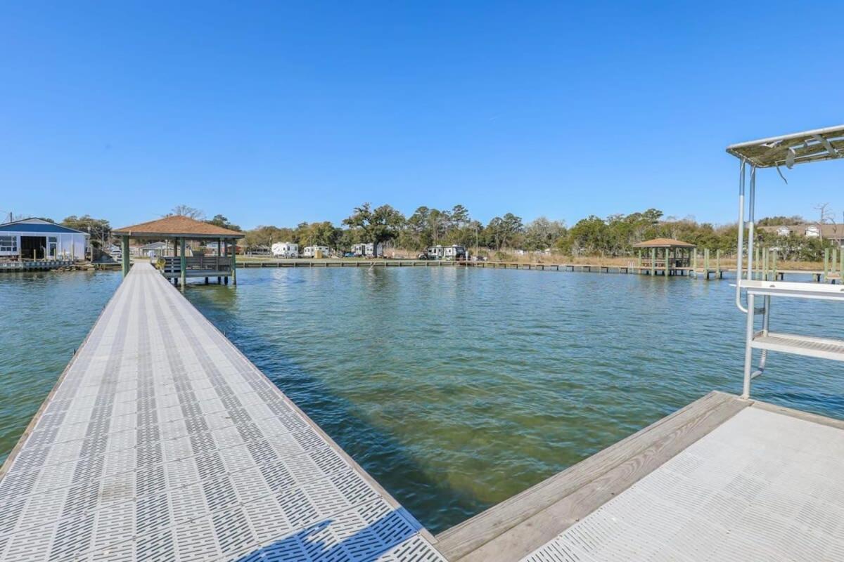 2Br Pet Friendly Home In Sneads Ferry With Parking Bagian luar foto
